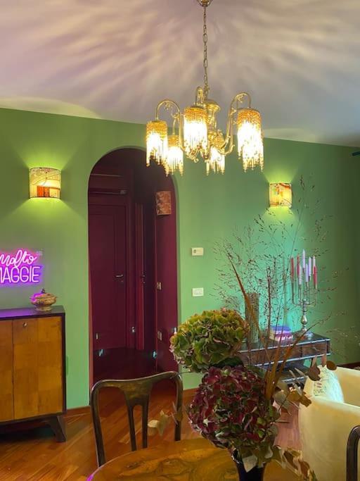 Maggie'S Place Appartment With Private Backyard Ravenna Bagian luar foto